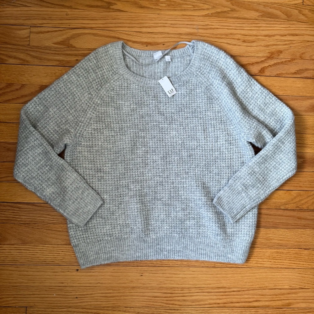NWT Gap waffle sweater